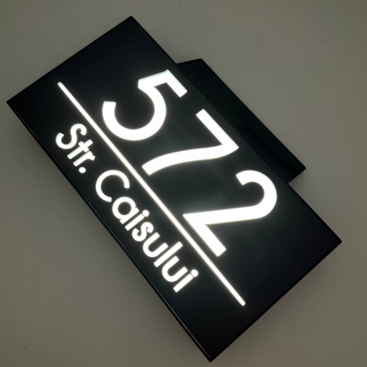 NUMAR CASA PREMIUM - Gri Satinat / Caseta Led Solar - 30x15cm