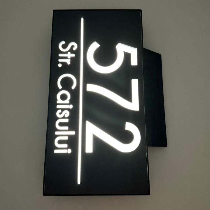 NUMAR CASA PREMIUM - Gri Satinat / Caseta Led Solar - 30x15cm