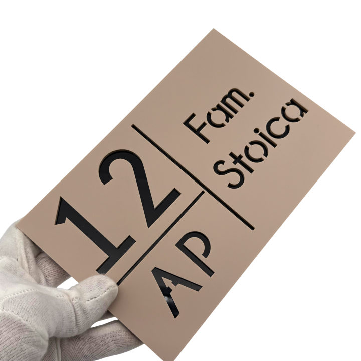 NUMAR APARTMANET PREMIUM - Crem Satinat / Negru Lucios - 20x13cm