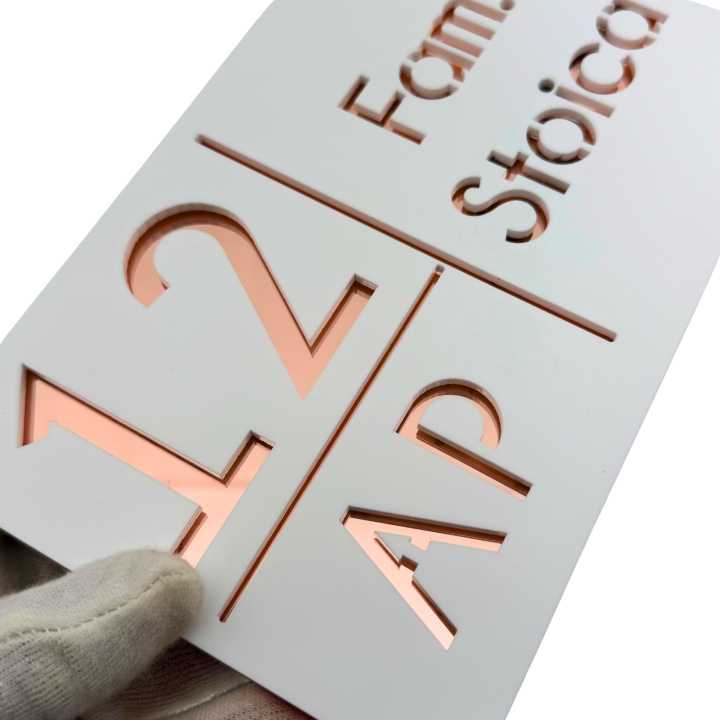 NUMAR APARTMANET PREMIUM - Alb Satinat / Roze Auriu Oglinda - 20x13cm