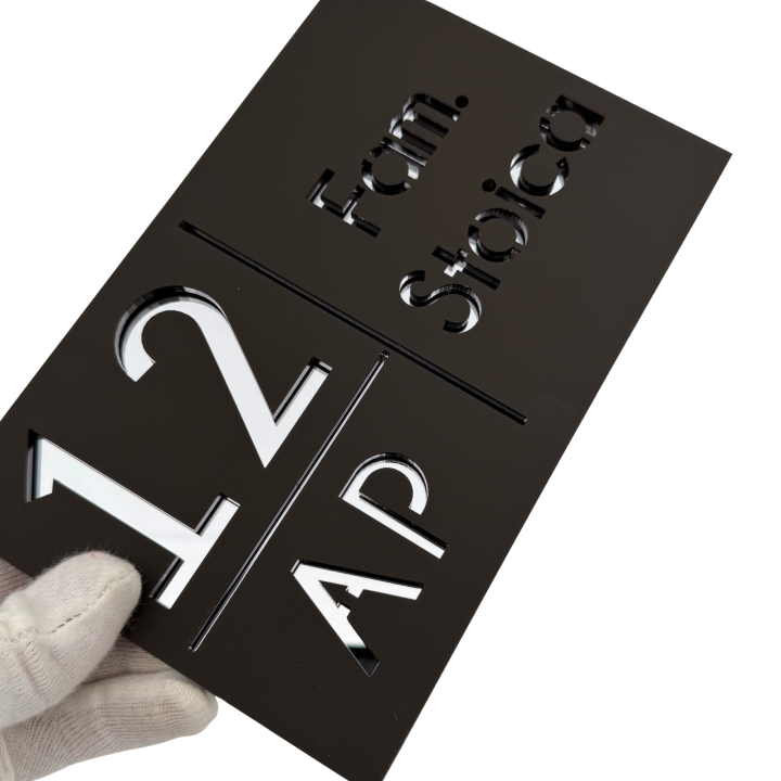 NUMAR APARTMANET PREMIUM - Maro Satinat / Argintiu Oglinda - 20x13cm