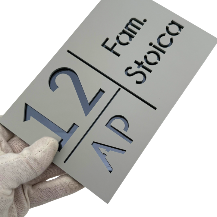 NUMAR APARTMANET PREMIUM - Gri Light Satinat / Gri Antracit Oglinda - 20x13cm